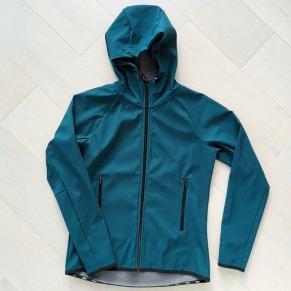 New Artizia softshell hooded jacket - Picture 2 of 3